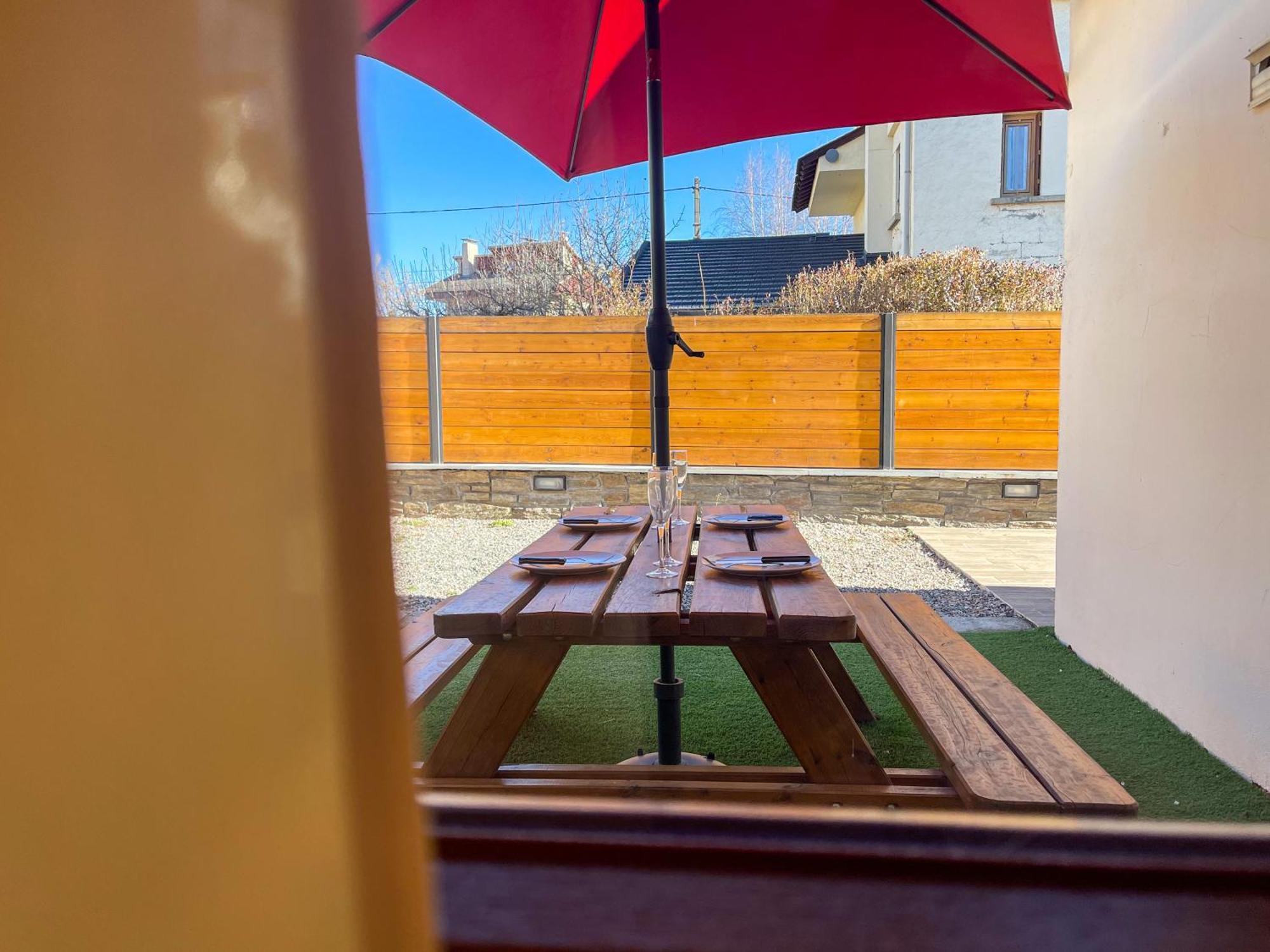 Bonita Casa. Gran Jardin. Con Wifi. Villa Bourg-Madame Buitenkant foto
