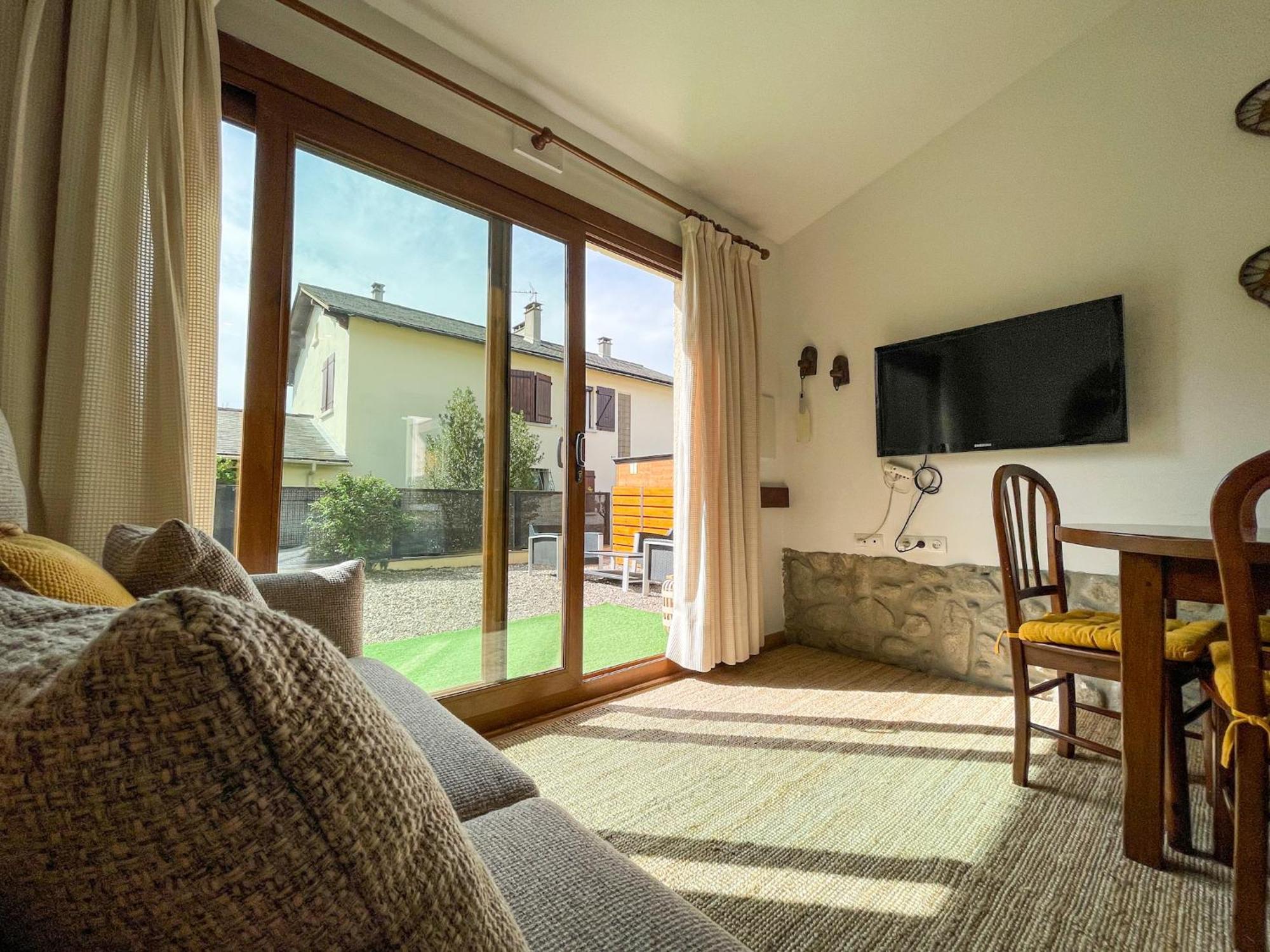 Bonita Casa. Gran Jardin. Con Wifi. Villa Bourg-Madame Buitenkant foto